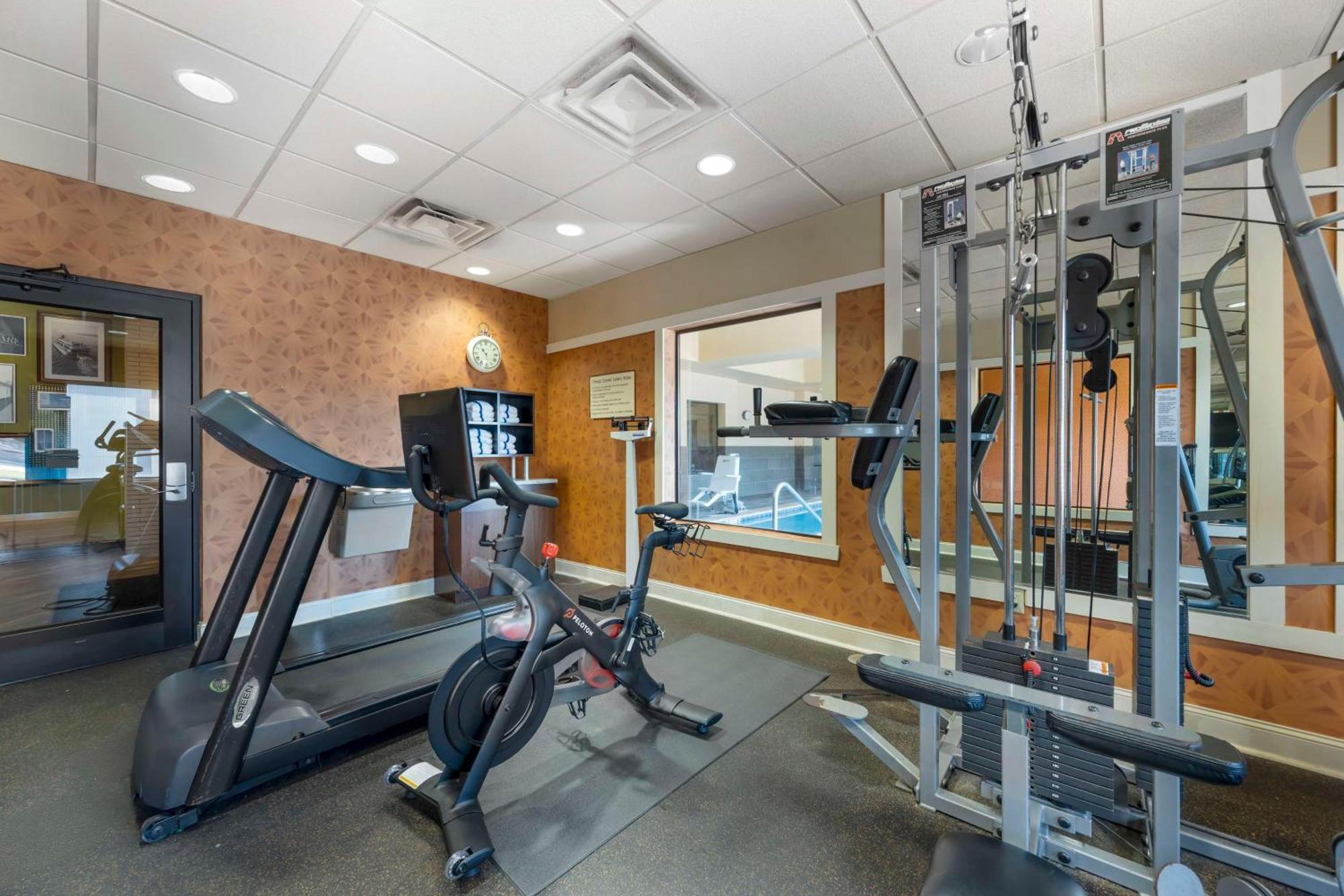 Best Western Plus Tupelo Inn & Suites Esterno foto