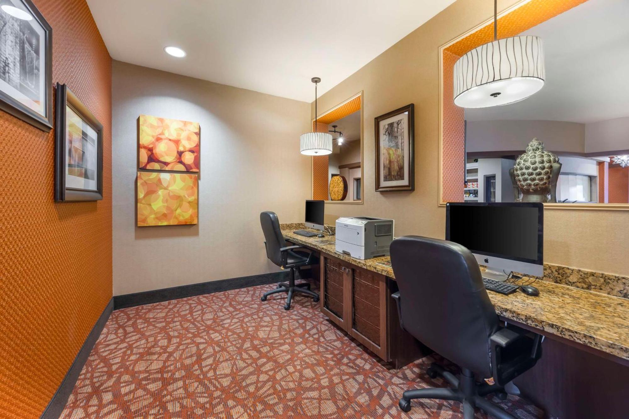 Best Western Plus Tupelo Inn & Suites Esterno foto